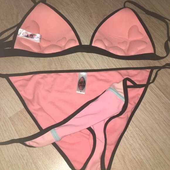 Pink and mint bikini - Picture 2 of 4